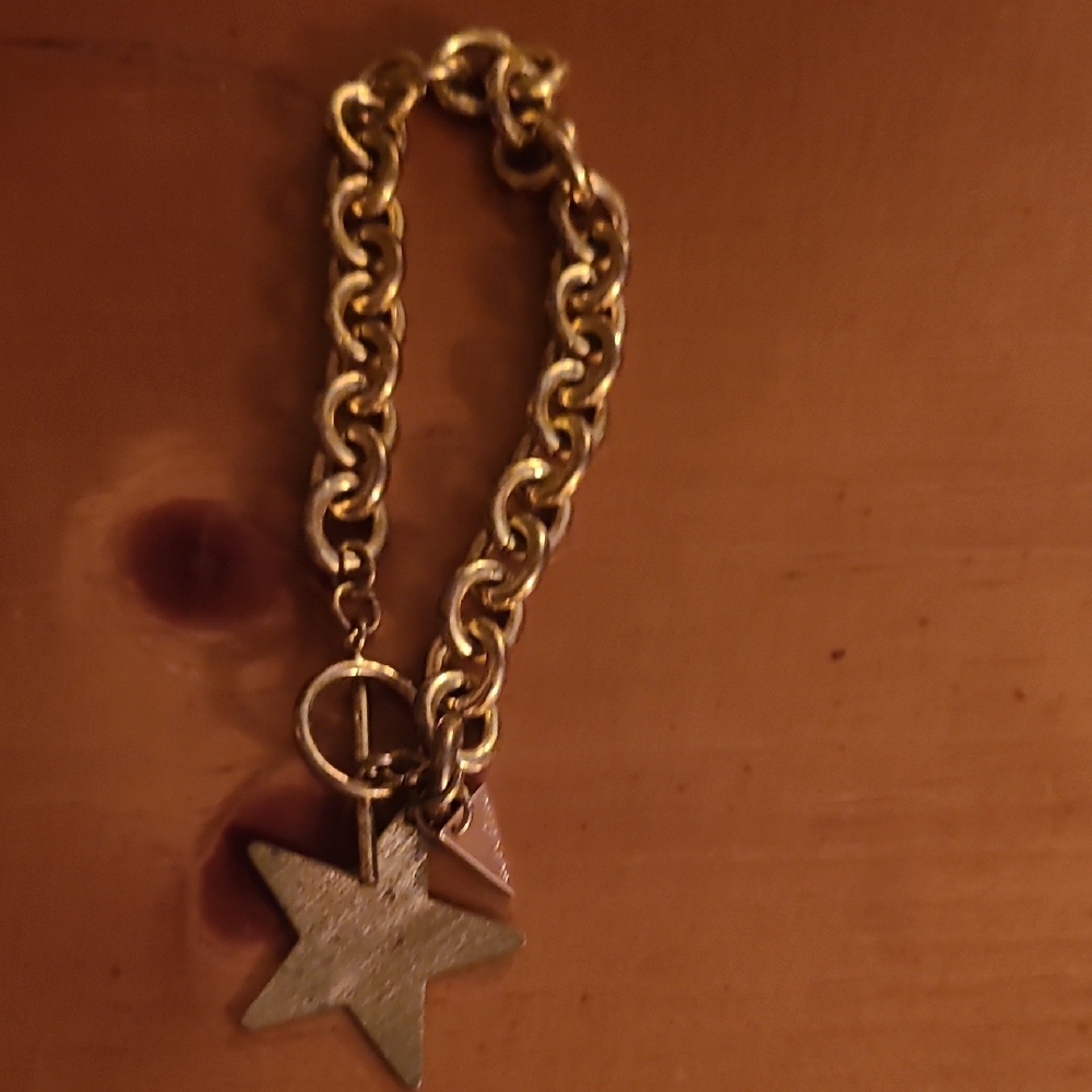 Gold Chain Bracelet with Star Charm